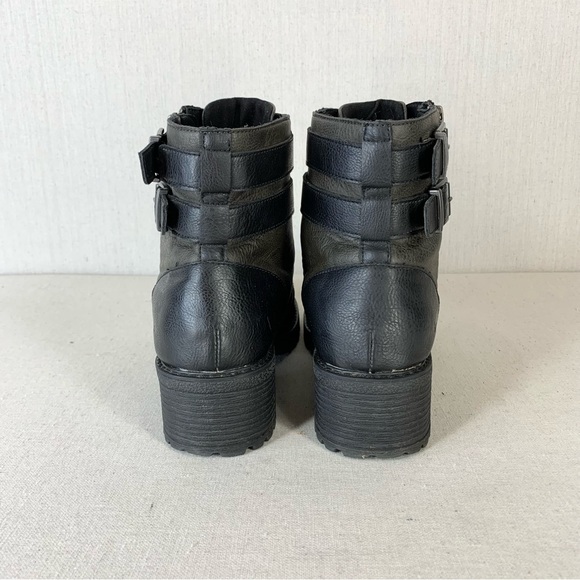 B.O.C.~Women’s ‘Godfrey’‎ Faux Leather Lug Sole Buckled Combat Boots~Sz 9.5 - Picture 4 of 12